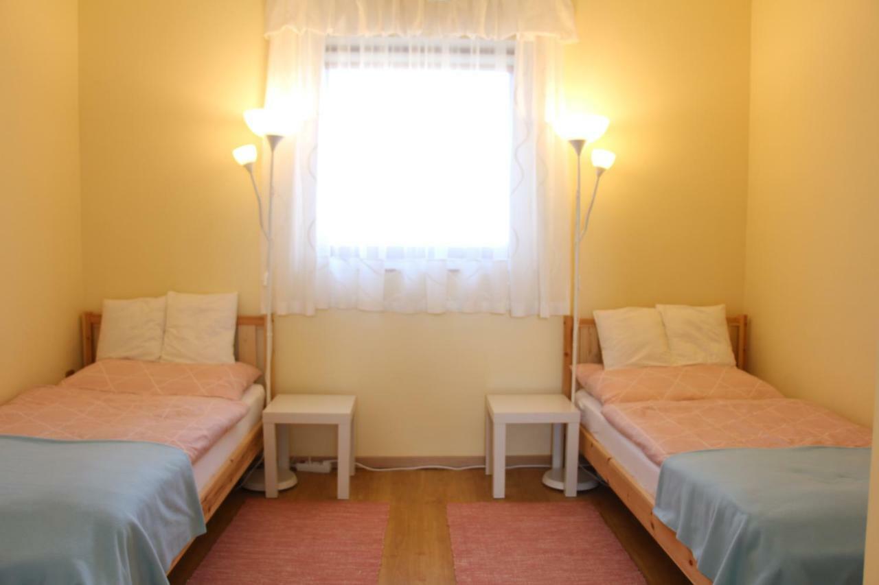 Appartamento Platán Vendégház Csemo Esterno foto